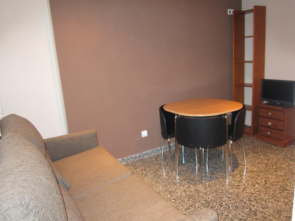 Apartamentos Abastos Валенсия Стая снимка